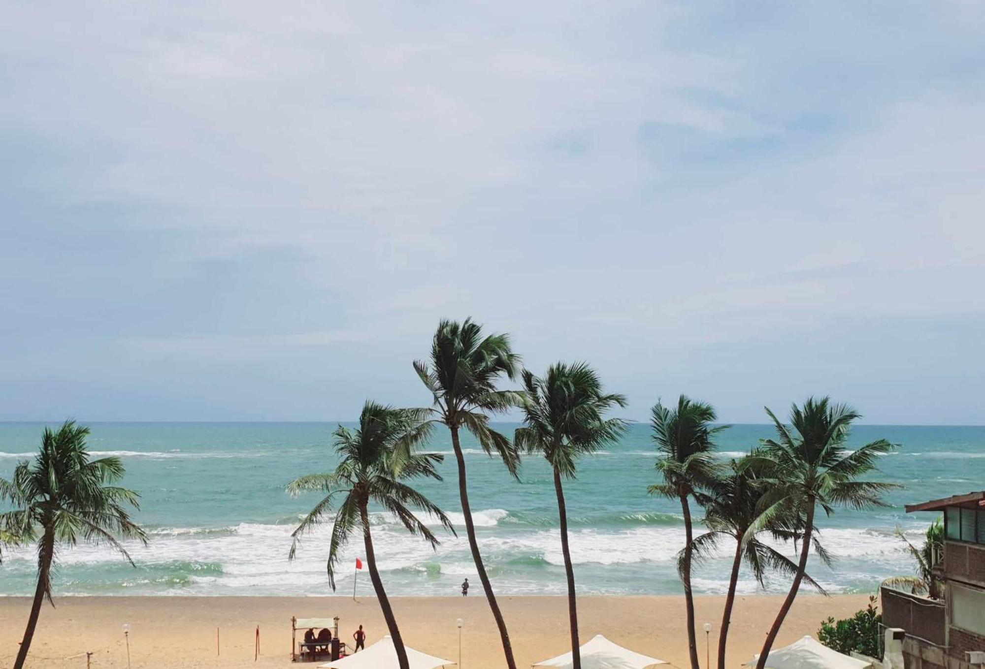 Mountbaylk Hotell Dehiwala-Mount Lavinia Exteriör bild