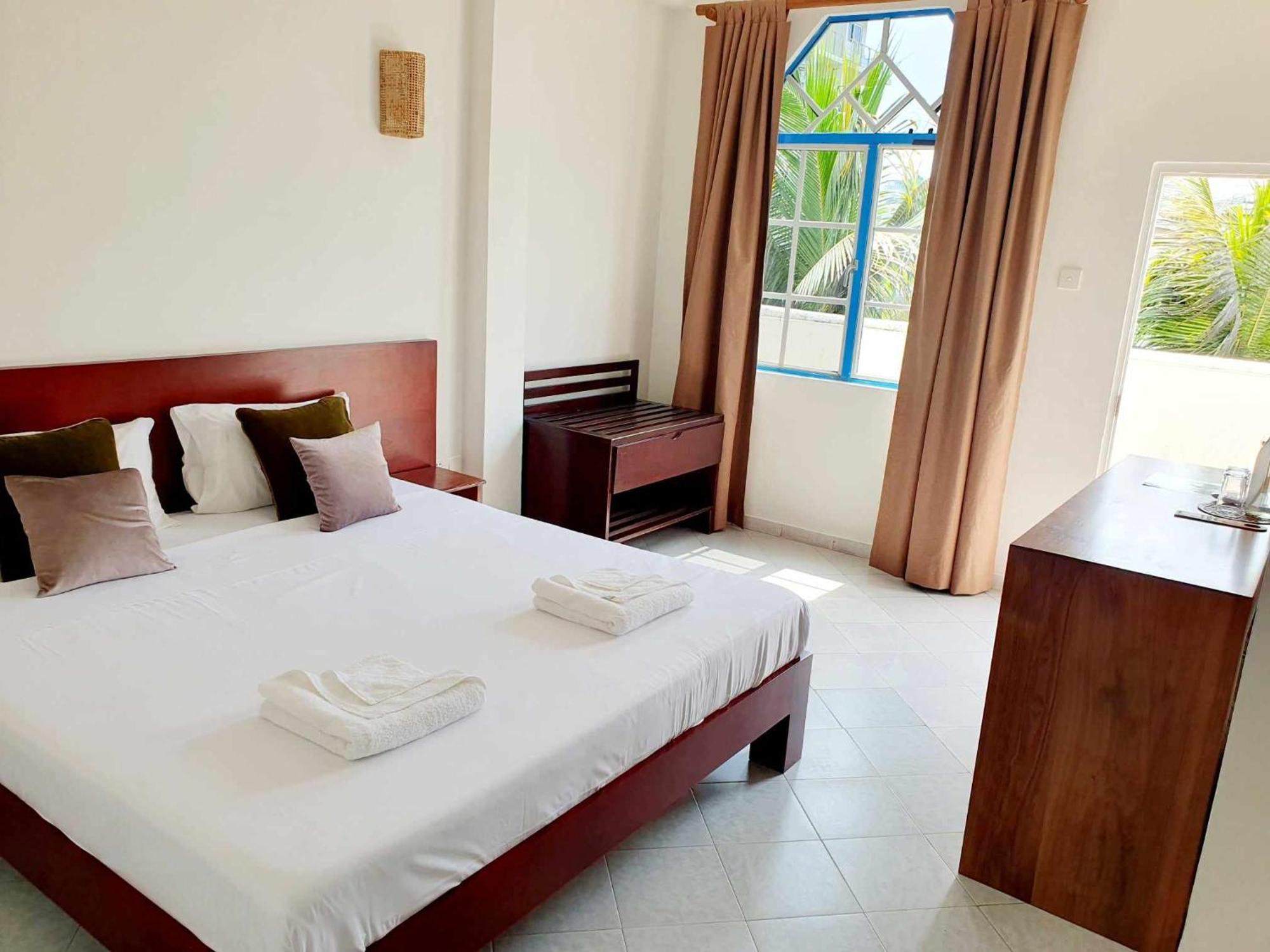 Mountbaylk Hotell Dehiwala-Mount Lavinia Rum bild